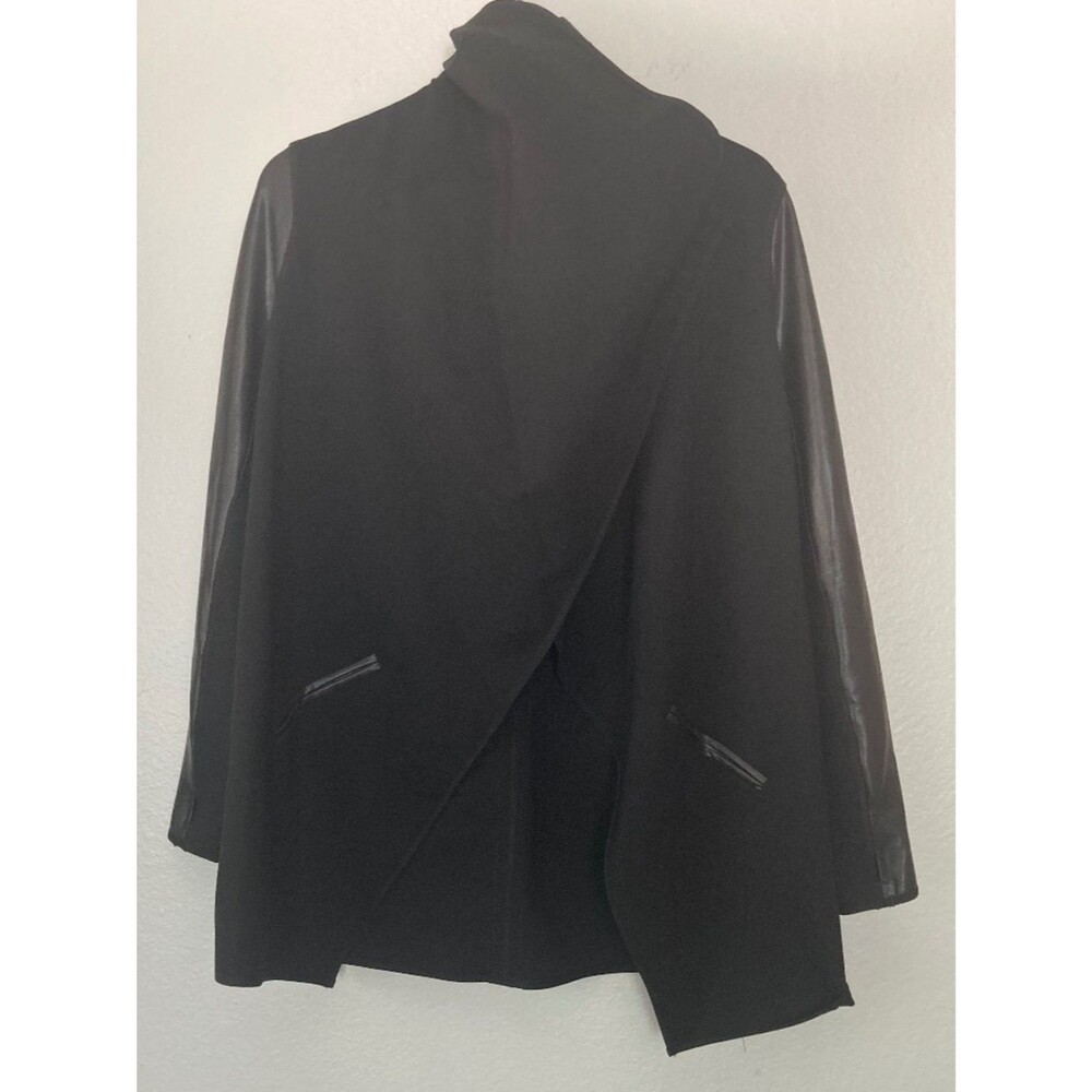 SPANX Drape Front Jacket Black Faux Leather Small Snap Layering - Picture 9 of 10